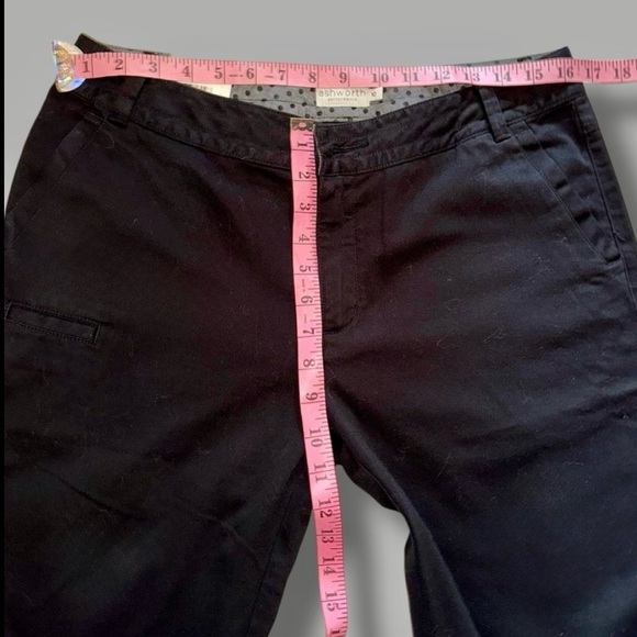 Ashworth Performance NWT Shorts Black Golf Tailored Stretch Bermudas Size 10 - Picture 5 of 12